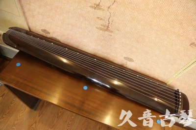 安顺市【冬季古琴保养注意事项】20240108